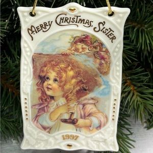 ⭐️ 4/$25 Vintage Christmas Ornament 1997 Merry Christmas Sister Ceramic